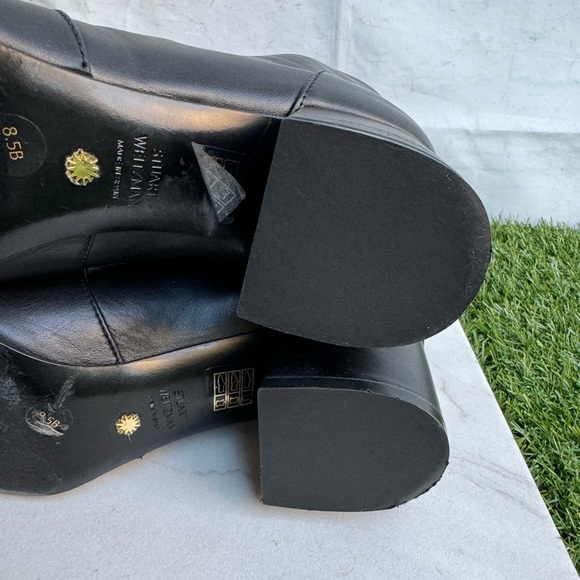STUART WEITZMAN
'FLAREBLOCK' HEELED ANKLE BOOTS
$609.00 black soft Leather 8.5 - Picture 8 of 14